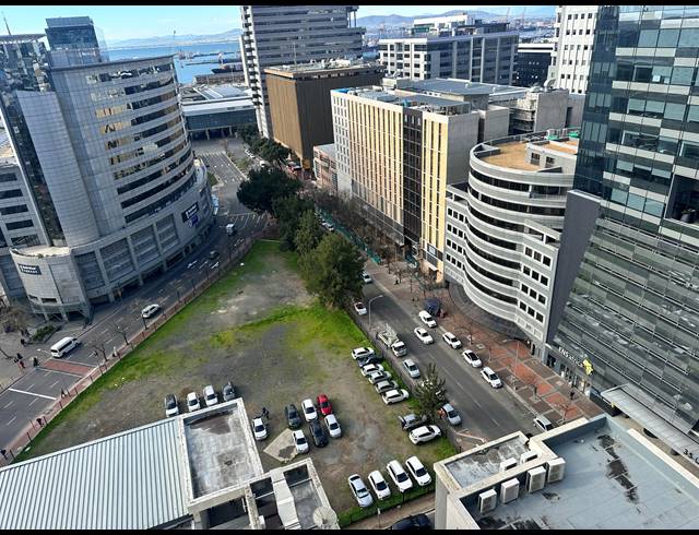 1 BEDROOM APARTMENT FOR SALE IN CAPE TOWN CITY CENTRE